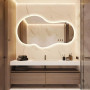 Настенное асимметричное зеркало с задней парящей подсветкой E023 в интернет-магазине «Зеркала с подсветкой» фото